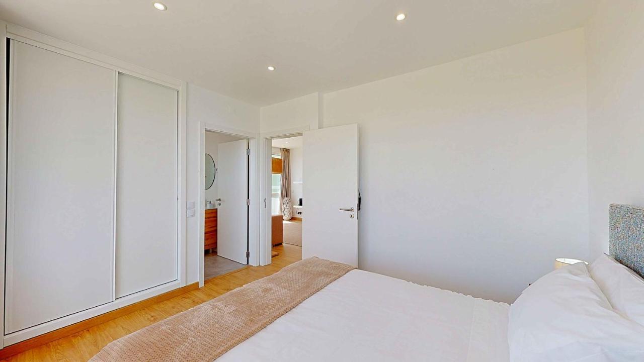 Apartamento Da Avo Te - Em Frente A Praia C Piscina Портіман Екстер'єр фото